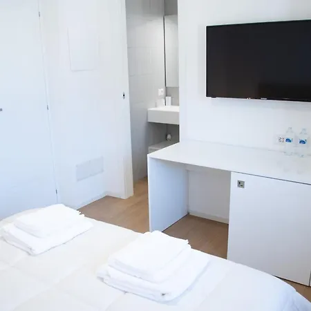 Pensión Degli Squali